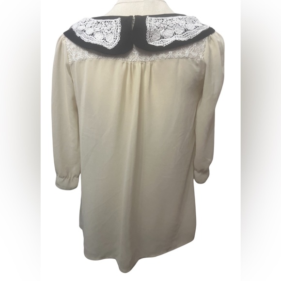 Zara Peter Pan collar blouse - Picture 2 of 2